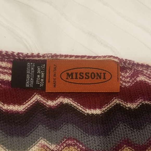 Missoni Long Scarf (Authentic) - Picture 2 of 3
